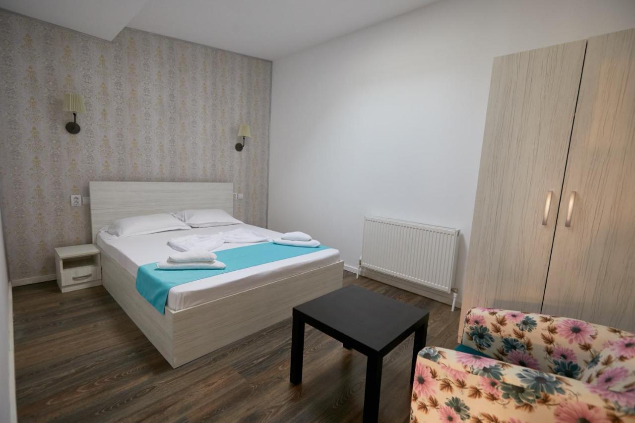 Stanford Aparthotel Bucharest Luaran gambar